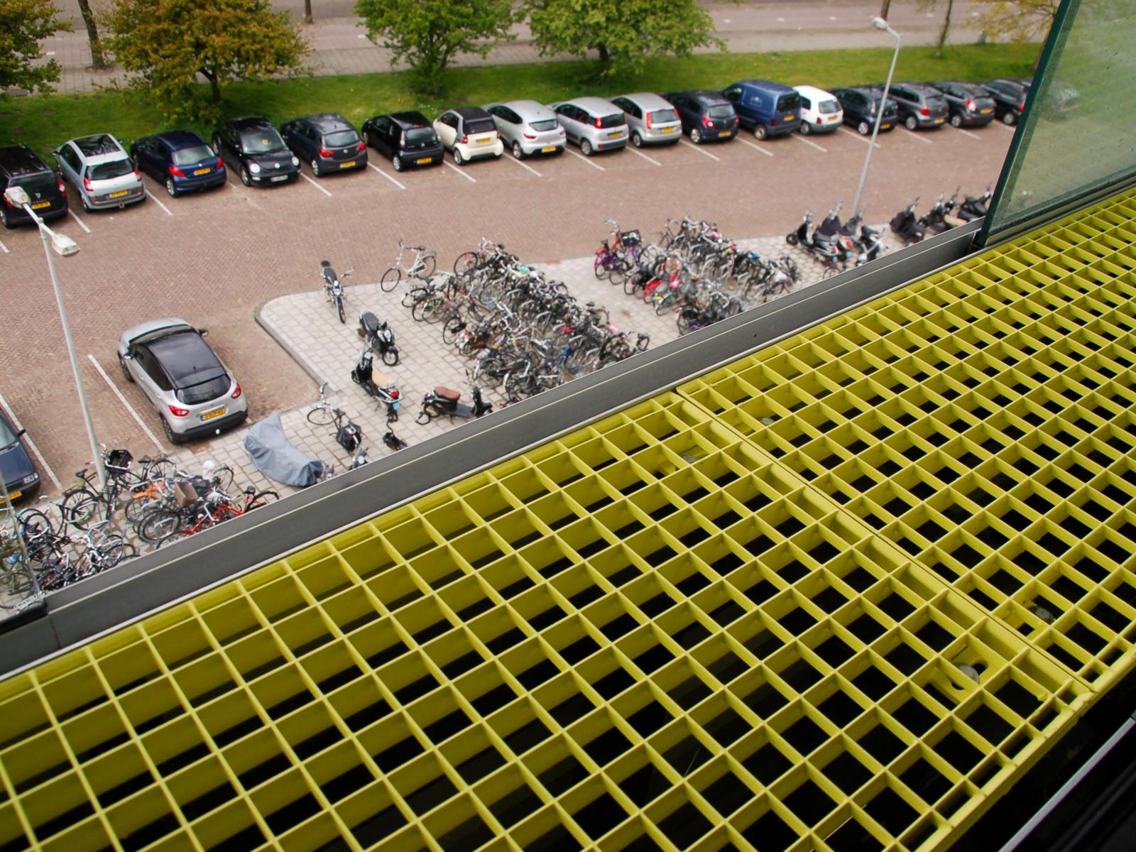 Amstelhome stalen roosters verzinken coaten Staco Rotocoat