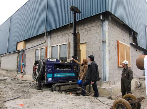 Eerste paal nieuwe poedercoatlijn Heerhugowaard
