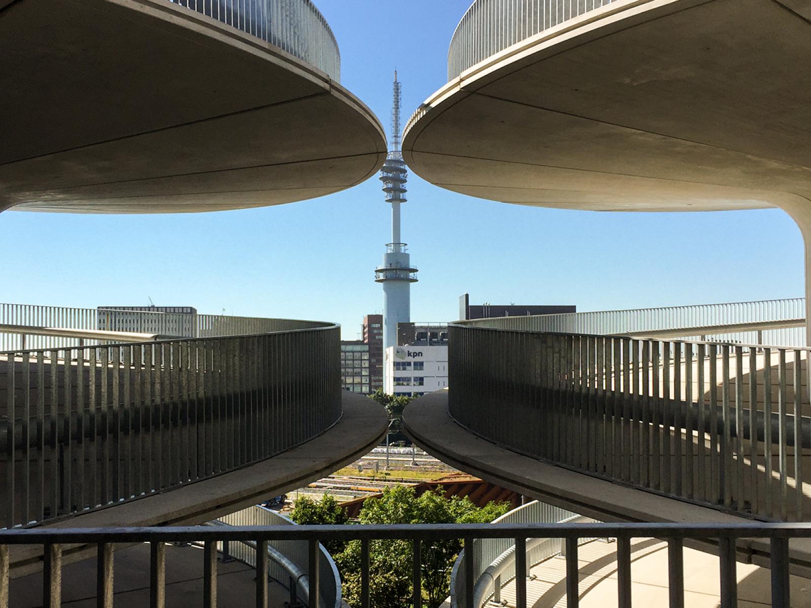 Parkeergarage RAI thermisch verzinken hekwerken aanrijdbeveiliging Rotocoat