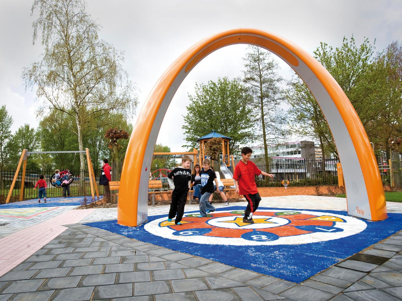 Poedercoating Hoogeveen poedercoaten interactief speeltoestel